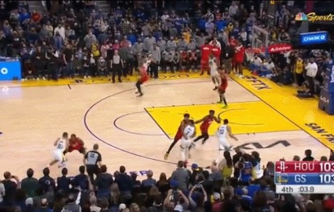 开云体育下载安装-生涯首记压哨绝杀！库里有理由像夺冠一样恣意欢庆